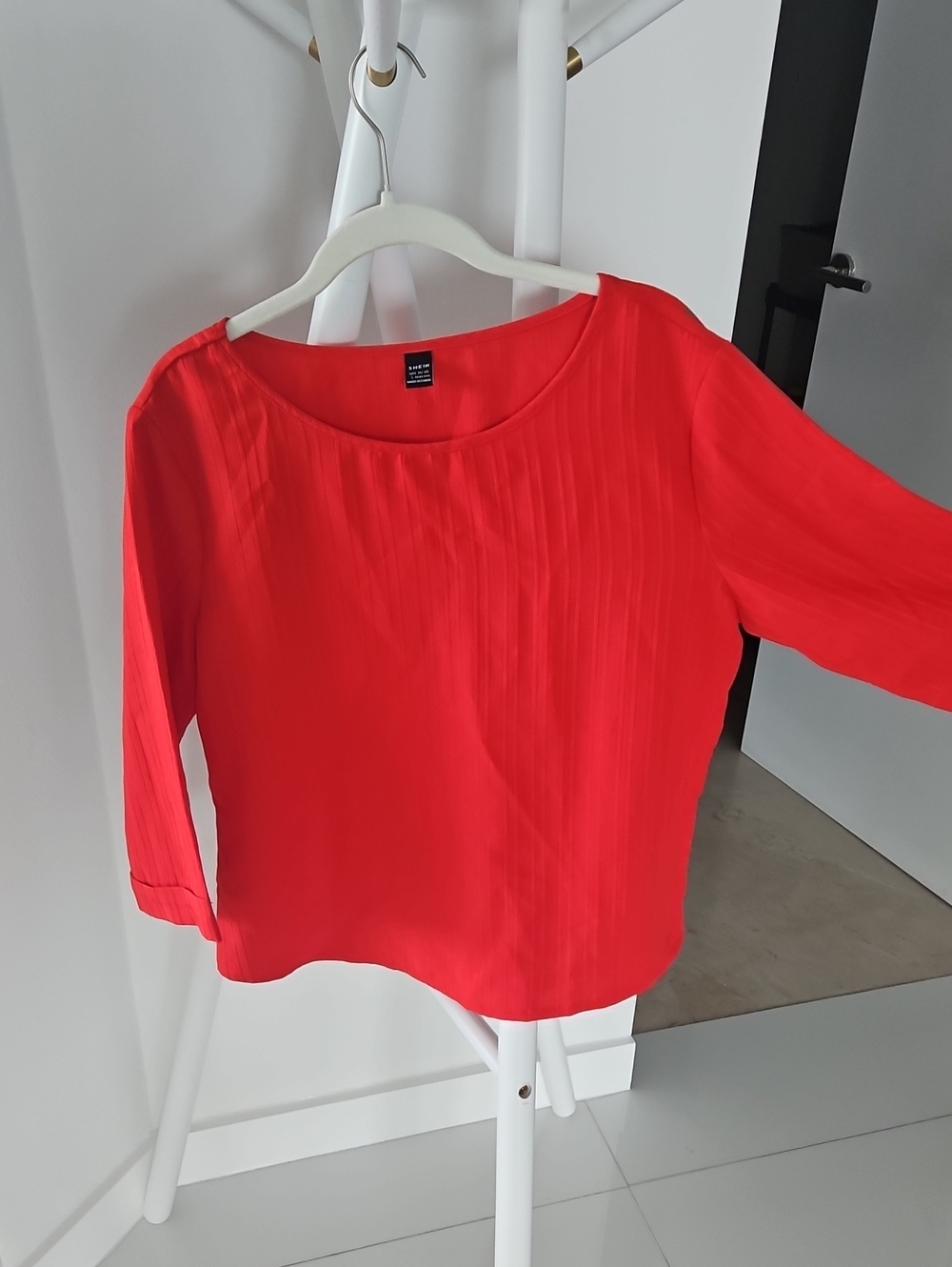 SHEIN Long Sleeve Blouse in Red Large Like New